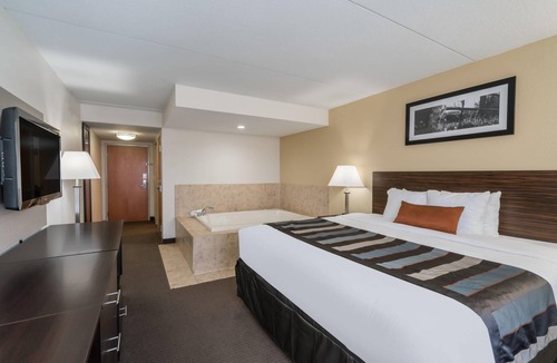 Bowling Green Hotel | Wingate by Wyndham Bowling Green