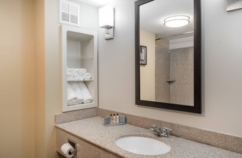Bowling Green Hotel | Wingate by Wyndham Bowling Green