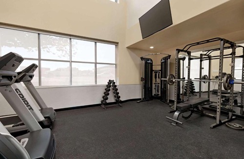 Downtown Hotel | Wingate by Wyndham Lethbridge