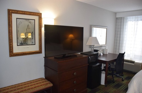 Linthicum Heights Hotel | Wingate by Wyndham Baltimore BWI Airport