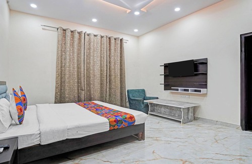 Noida Hotel | Winsome Residency
