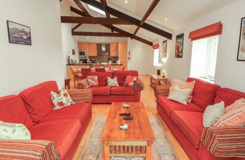 Low Newton House | Winster Fields