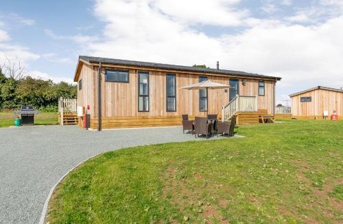 Ellesmere Resort | Winston Farm Lodges