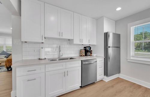 North River Shores House | Winter Getaway Stuart - Bring your truck, boat or RV - Large Fenced Yard