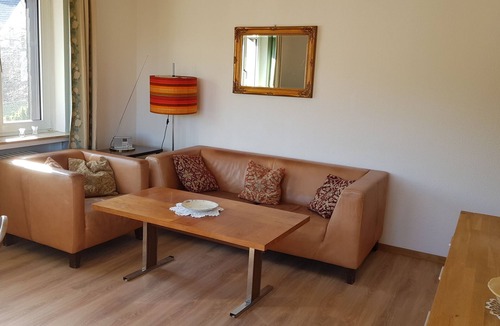 Boedefeld Apartment | Winterberg-schmallenberg-bödefeld Wohnung mit Balkon und Toller Aussicht