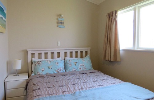 Coopers Beach House | Winterless In Coopers Beach