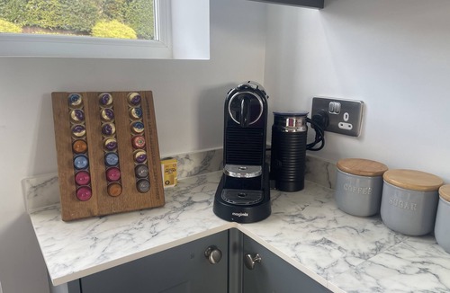 Ramsgate House | Winterstoke View, Family and dog Friendly Beach Retreat