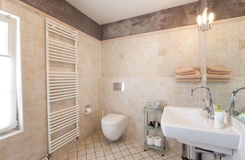 Wasserliesch House | WinzerHäuschen - Winery-Guesthouse Giwer-Greif