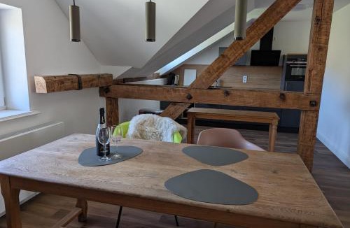 Brauneberg Apartment | Winzervilla Kammerhof - 3x stilvolle & geräumige FeWos mit Moselblick, 2-12 Gäste buchbar, direkt am Moselradweg
