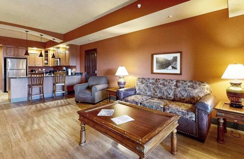 Wisconsin Dells Condo | Wisconsin Dells Escape | Adventure Perks Included
