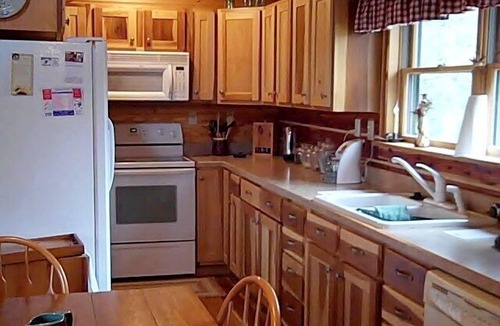 Eckerty Cabin | Wise Old Owl Cabin 5Star Family Fantastic Nov avail Polar Exp Train French Lickn