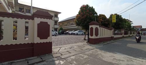 Jakarta House | Wisma Anton Soedjarwo