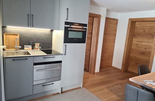 Untergrainau Apartment | with 3 balconies and with Zugspitzblick