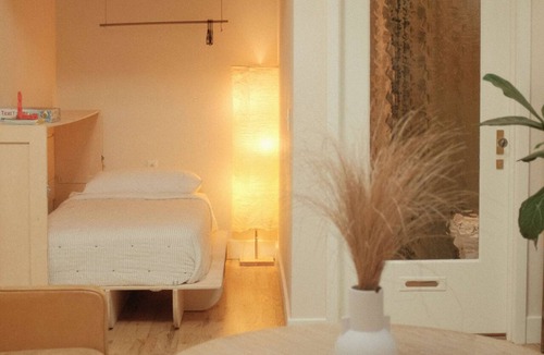 Crossroads Arts District Hotel | With 8 guest rooms + 9 private restrooms - It’s like your Own Personal Hotel.