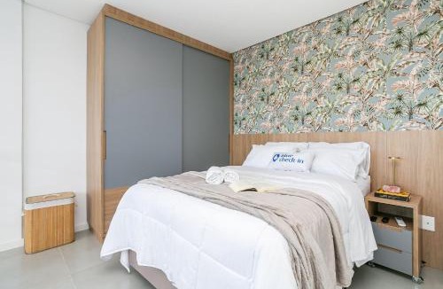 Alto Ribeirao Leste Apartment | With a beautiful view and a pool near the beaches and airport
