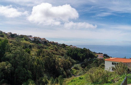 Calheta House | With pool in Calheta - Villa Island Roots