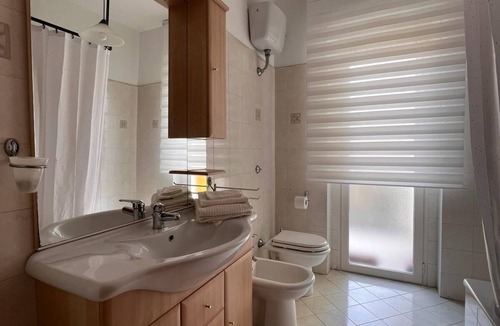 Guardiagrele Bed & Breakfast | Within walking distance of the town center. Take your 4-legged friend with you.