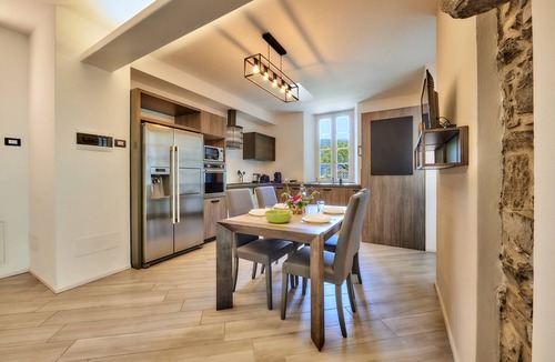 Lierna House | Within walking distance of the beach! A beautiful home in which to relax