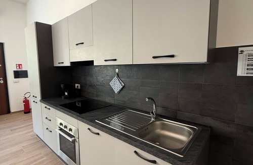 Roccella Jonica Apartment | Within walking distance of the sea and services with a breathtaking view of the castle