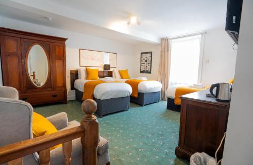 Llangollen Hotel | Without A Paddle Hotel