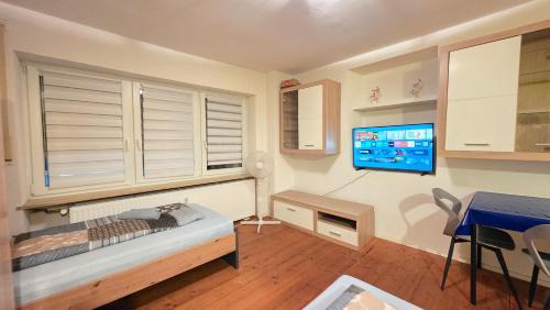 Ehrenstein House | Wohnreich Blaustein Mitte - Wohnung 2A - Zimmer in 3er WG