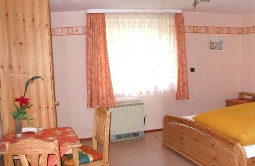 Auernhofen Apartment | Wohnung in Creglingen mit Terrasse und Garten by Interhome