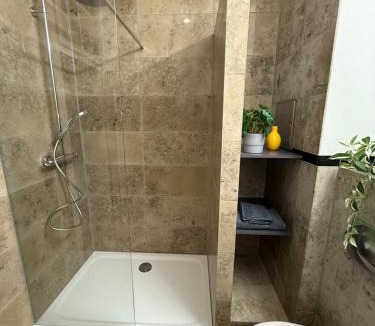 Zentrum-Nordwest Apartment | Wohnung in Leipzig