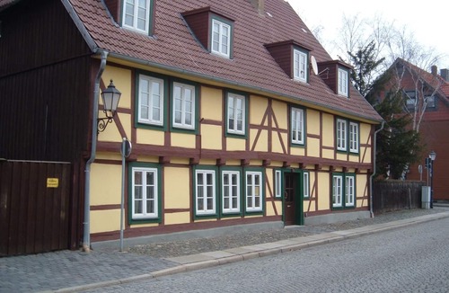 Wernigerode Old Town Apartment | Wohnung in Wernigerode mit Garten by Interhome
