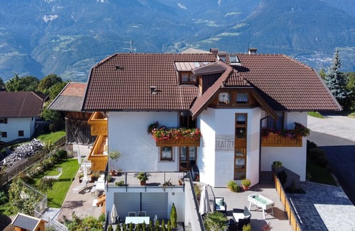 Salonetto Apartment | Wohnung "Meran" by Interhome