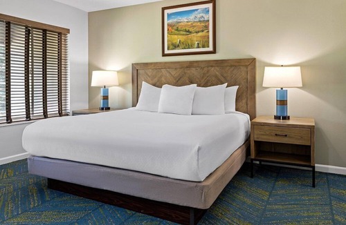 Wolf Creek Resort | Wolf Creek | Ski Group Retreat | Pool + Ski | 2BR