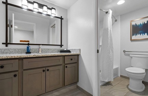 Wolf Creek Resort | Wolf Creek | Ski Group Retreat | Pool + Ski | 2BR