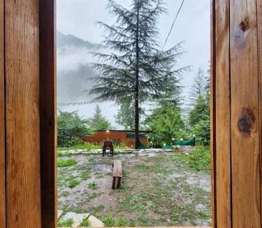 Kasol Other | Wolf Stays