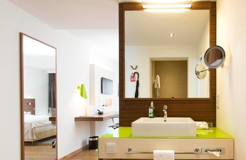 Wolfsburg Hotel | Wolfsburg Sandkamp Hotel by Belvilla