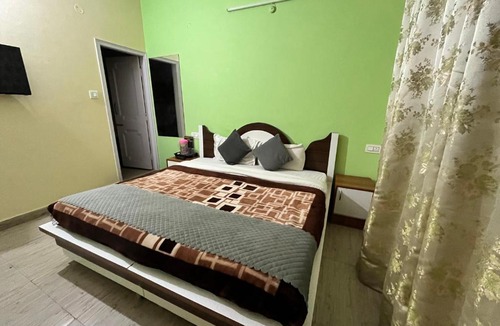 Shimla Bed & Breakfast | Wonder View