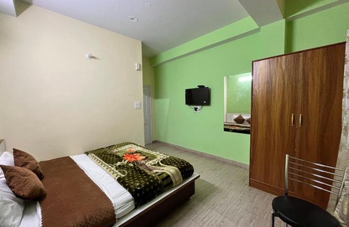 Shimla Bed & Breakfast | Wonder View