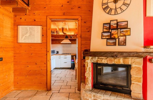 Centro Valle Intelvi House | Wonderful private villa for 5 guests with hot tub, WIFI, TV, patio and pets allowed