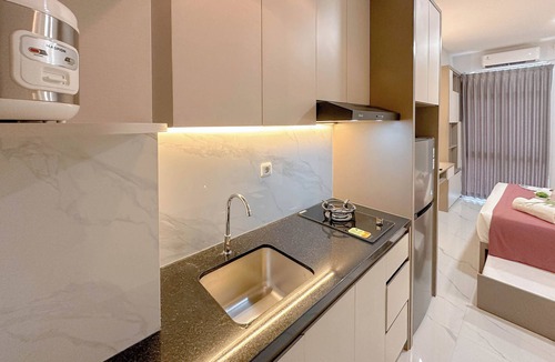 Surabaya Apartment | Wonderful Design Studio At Bale Hinggil Apartment