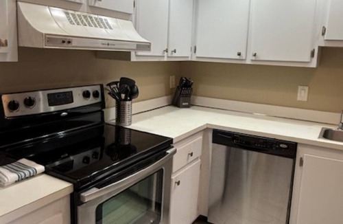 Island Estate Condo | Wonderful fully furnished 2-bedroom condo in Clearwater Beach.
