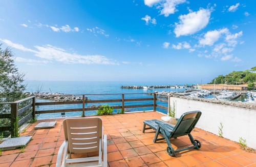 Castiglioncello Villa | Wonderful villa for 6 guests with A/C, WIFI, TV, terrace and pets allowed
