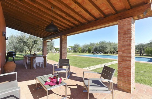 Cascine-La Croce Villa | Wonderful private villa with WIFI, A/C, private pool, TV, veranda and panoramic view, close to L.
