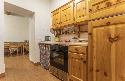 Massa Marittima Villa | Wonderful private villa for 14 people with A/C, WIFI, TV and pets allowed