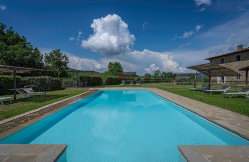 Badia Agnano Villa | Wonderful private villa with internet, A/C, private pool, patio, pets allowed and panoramic view