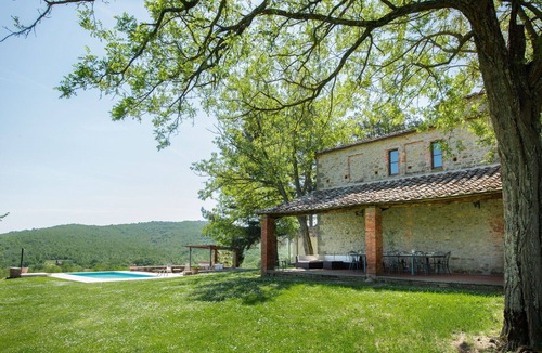 Bucine Villa | Wonderful private villa for 22 guests with WIFI, A/C, private pool, TV, patio and panoramic view