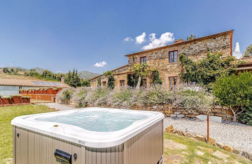 Montecatini Val di Cecina Villa | Wonderful private villa with hot tub, A/C, WIFI, private pool, TV, patio, panoramic view and par.