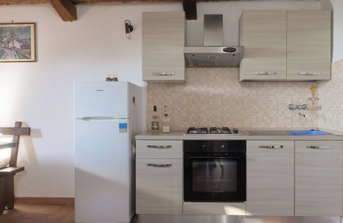 Roccastrada House | Wonderful private villa for 8 people with WIFI, A/C, TV, patio and pets allowed