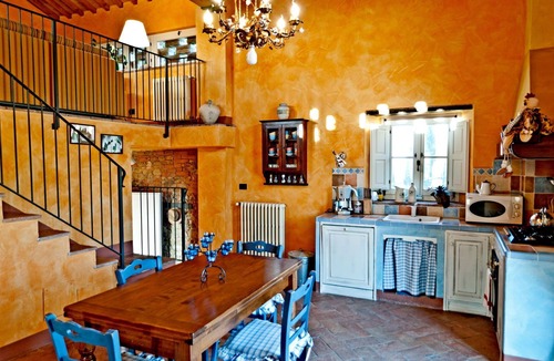 Montelupo Fiorentino Villa | Wonderful private villa for 6 people with A/C, WIFI, private pool, TV, patio and panoramic view