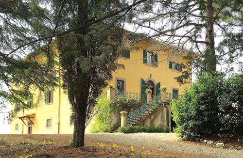 Pomarance Villa | Wonderful private villa for 13 guests with private pool, WIFI, TV, patio, panoramic view and par.