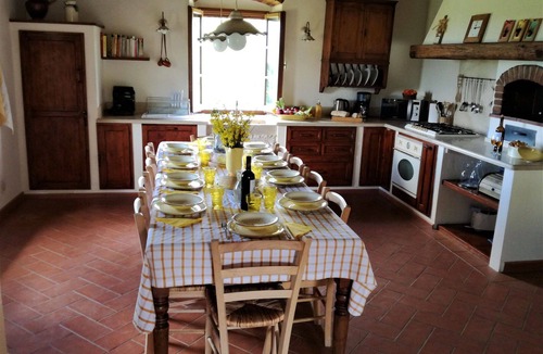 Montegonzi Villa | Wonderful private villa for 10 people with WIFI, private pool, A/C, TV, veranda and panoramic view