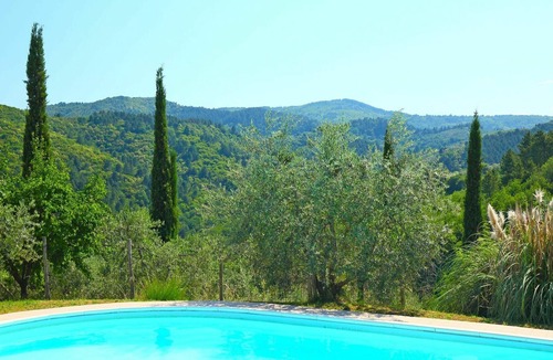 Montevarchi Villa | Wonderful private villa for 6 guests with A/C, WIFI, private pool, TV, patio and parking