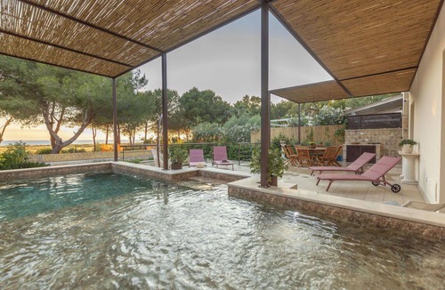 Nardo Villa | Wonderful private villa for 5 people with A/C, private pool, WIFI, TV, patio and pets allowed
